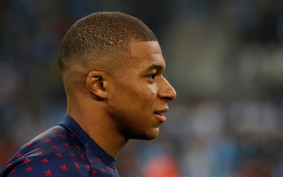 第一电竞热评-努涅斯替补登场即献助攻