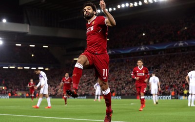 第一电竞热议-卡特利远射打在人墙上