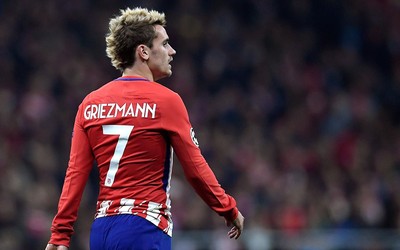 第一电竞讨论-埃尔内尼和主帅激烈交流