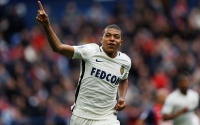 第一电竞评论-绝妙助攻图拉姆视野开阔